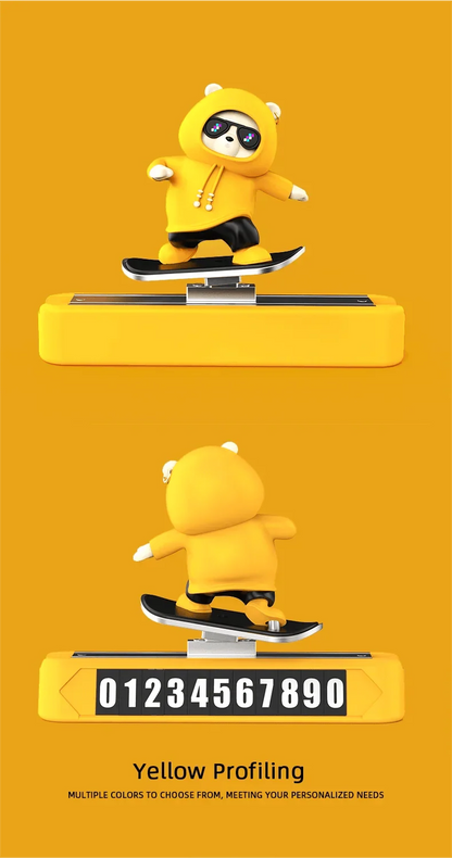 Ornement de voiture pour tableau de bord Ours Skateboard | Plaque d'immatriculation magnétique et décoration de voiture dessin animé