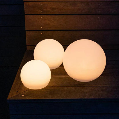 Modern PE Globe Outdoor Garden Light | Rechargeable 16 Color LED Outdoor Lamp