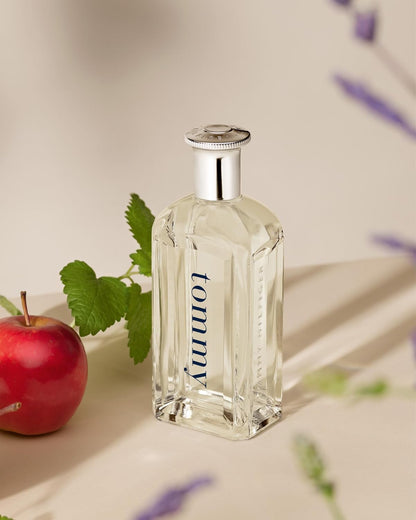 Tommy by Tommy Hilfiger 1.0 oz Cologne Spray