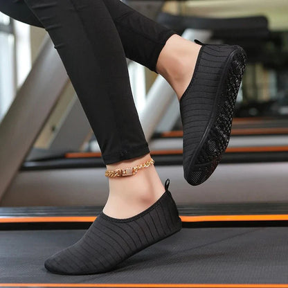 Unisex Aqua Shoes – Quick-Dry Barefoot Water Sports Footwear