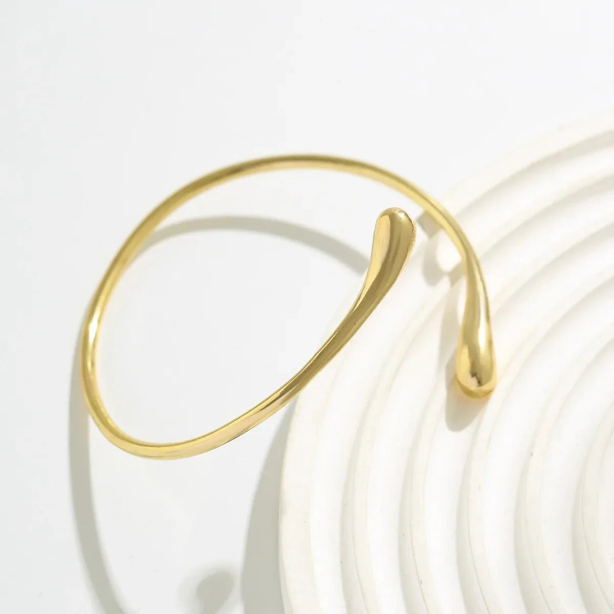 Vintage Water Drop Upper Arm Bracelet | Adjustable Geometric Bangle for Women