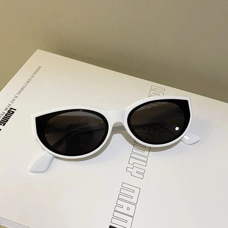 Women’s Small Cat Eye Sunglasses | Vintage Oval Fashion Shades with Mirror Lenses
